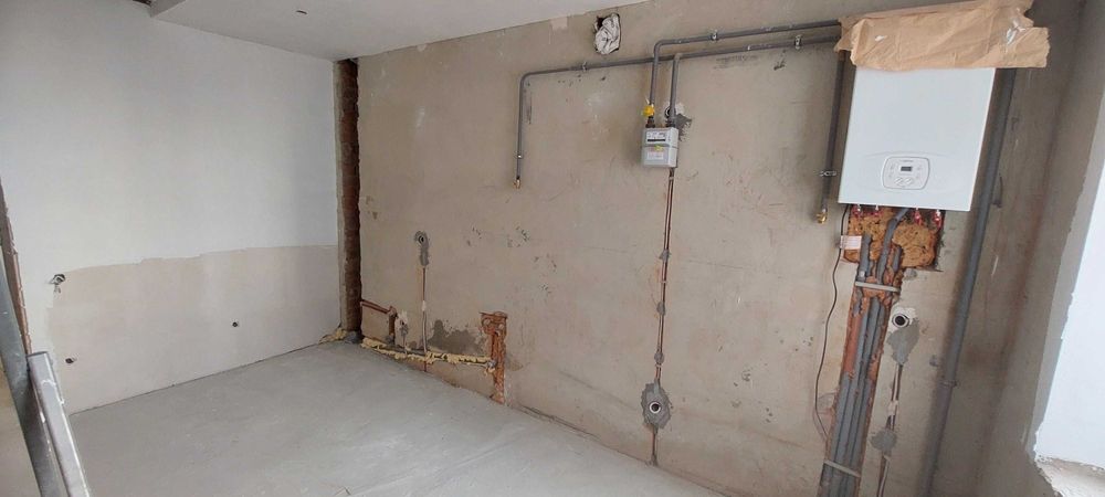 Продам 2 кімнату квартиру 70м2 біля парку з ремонтом