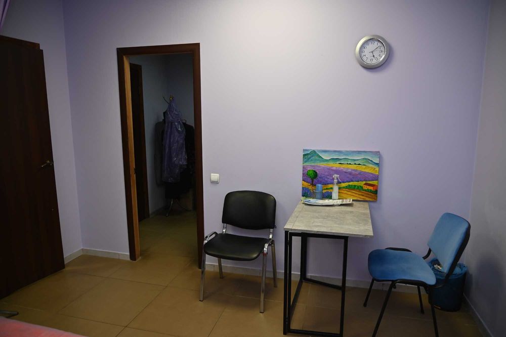 зал та кабінети для масажу