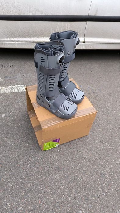 ортез гомілковостопний боти Walker boots Thuasne