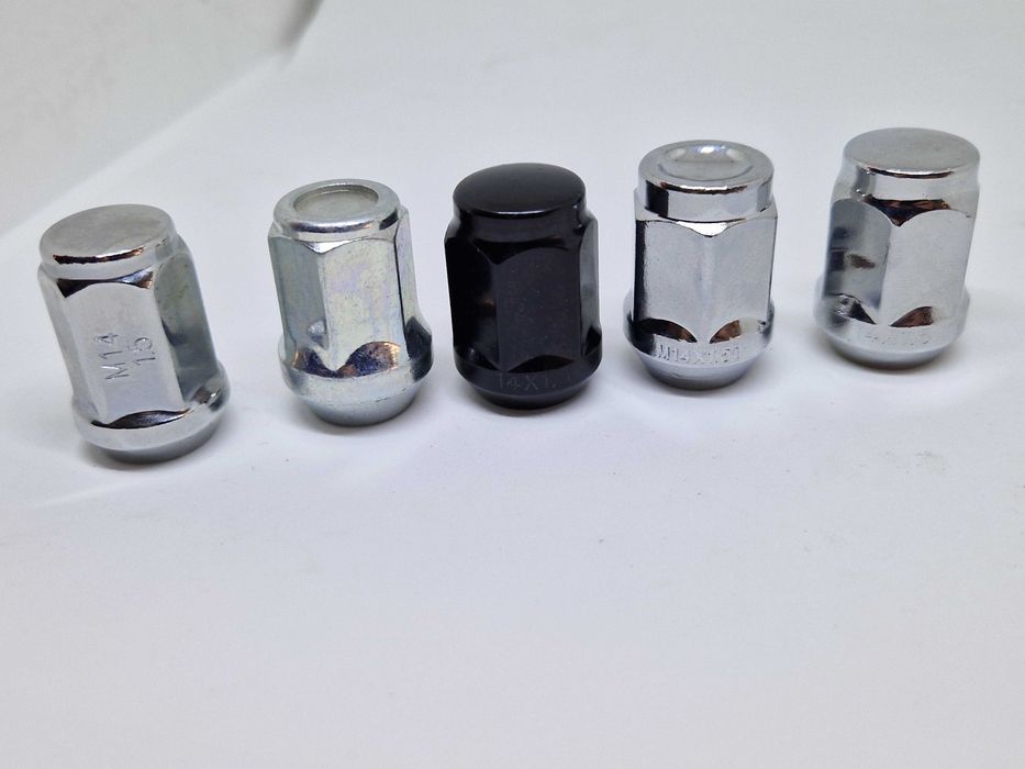 Гайка колісна закрита 14x1.5 конус хром/цинк на всі марки автомобілів