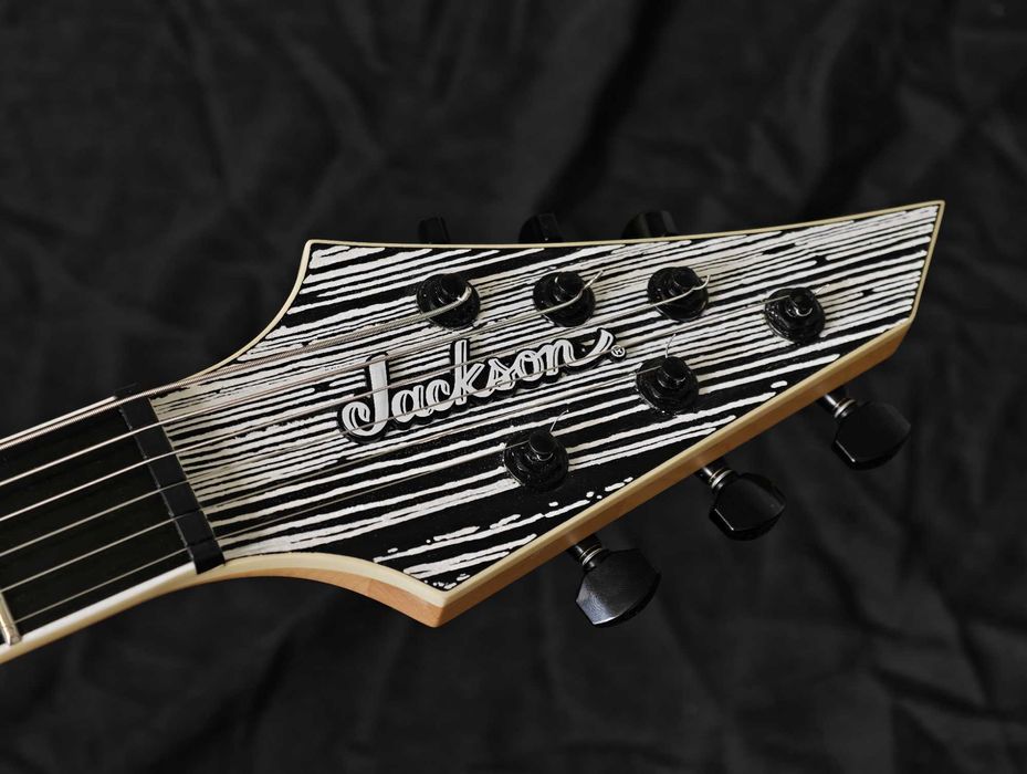 Jackson Pro Series Dinky® DK Modern Ash HT6