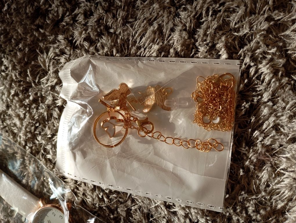 Conjunto de fio com borboleta+ pulseira borboleta+anel borboleta