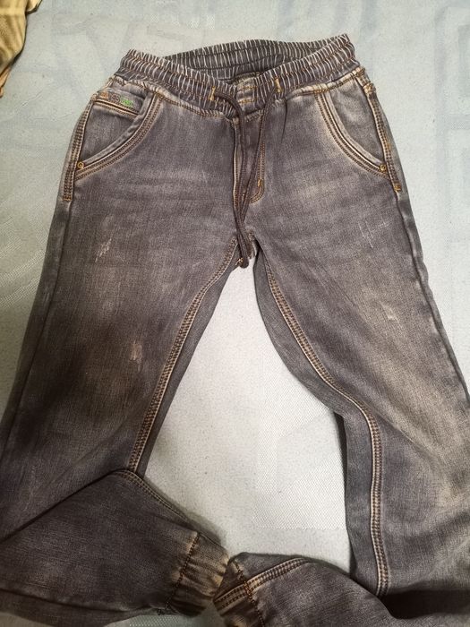 Продам джинси жіночі