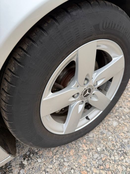 Продам Mercedes C180