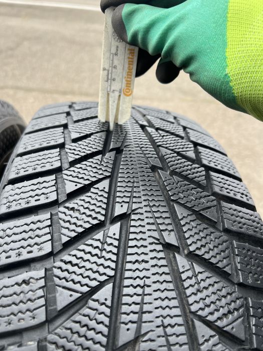 Резина зимова 215 60 r17 hankook