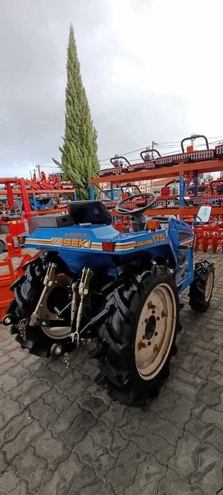 Campanha de Natal: Trator Iseki landhope 175 + 4 alfaias POUPE 1250