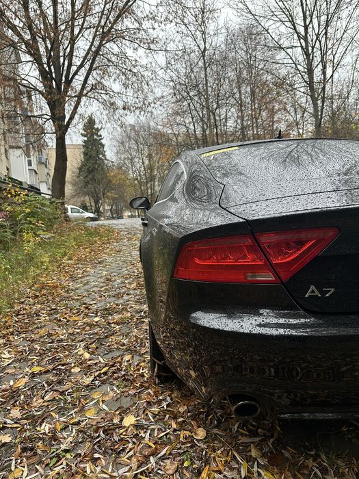 AUDI A7 2011 року