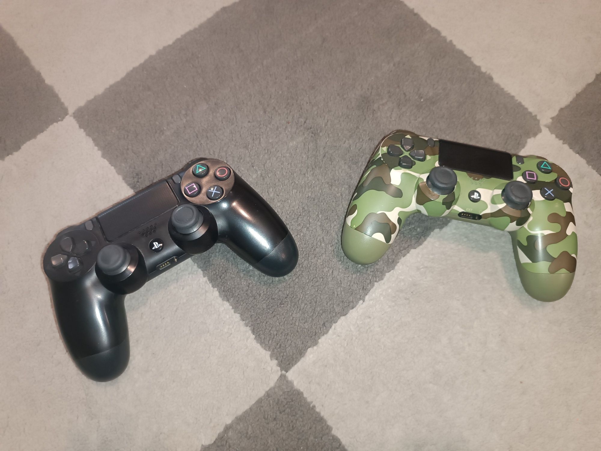 PS4 pro CUH-7116B po spa plus 2 pady