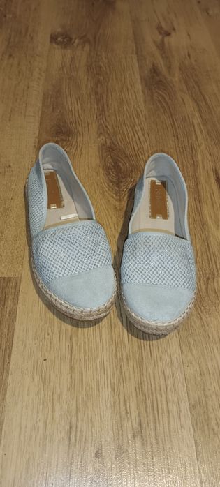 Buty espadryle firmy DeeZee roz 39