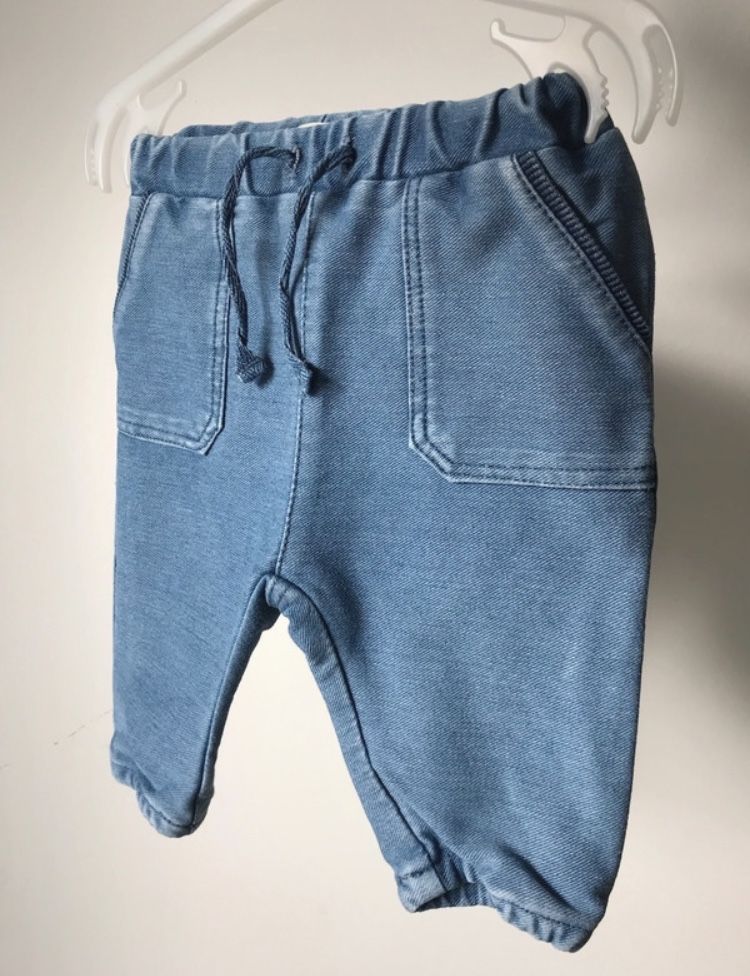 Miękkie spodnie denim jeans Zara mini 62 cm