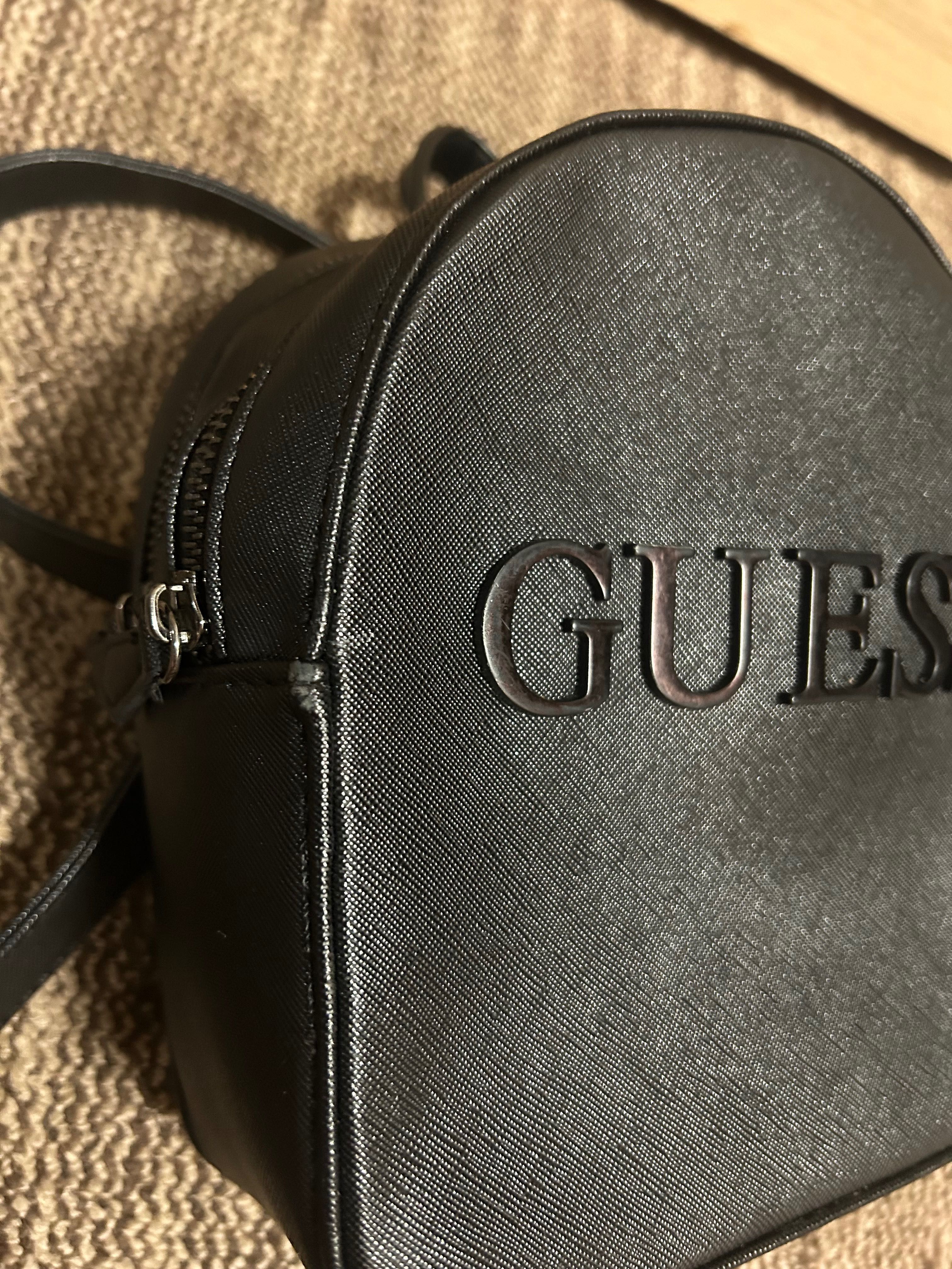 Рюкзак guess чорний
