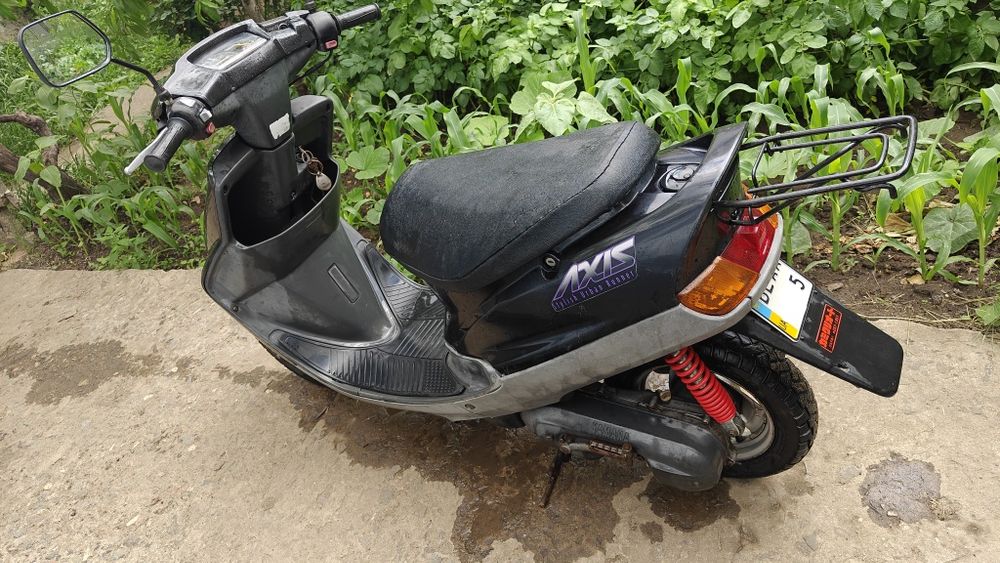 Мопед Yamaha Axis НА НОМЕРАХ