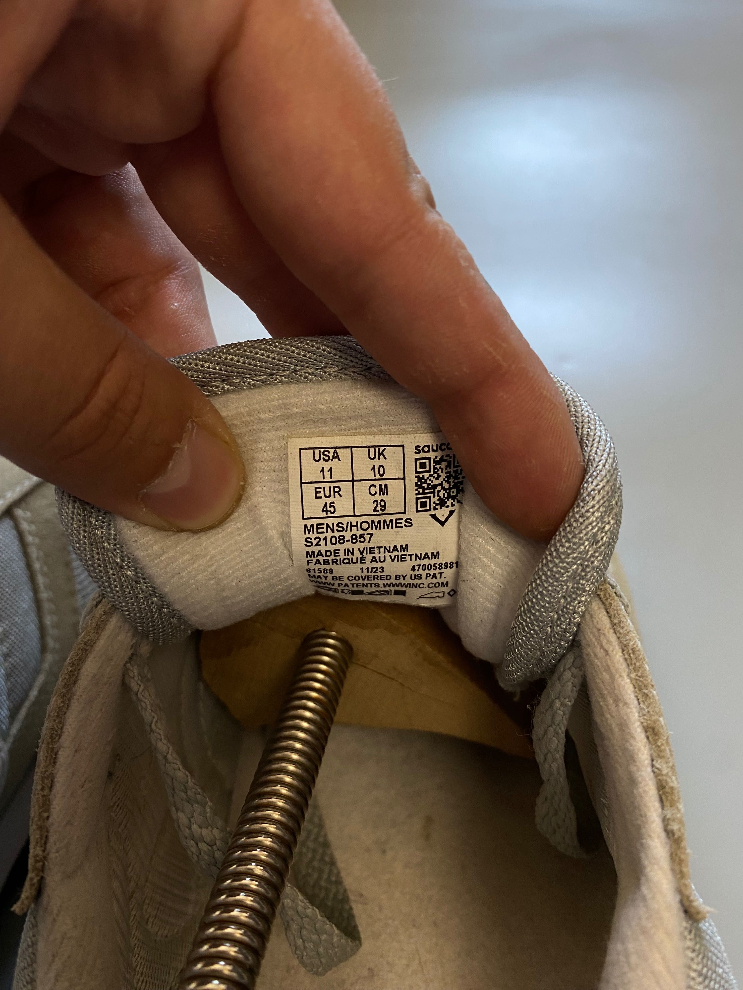 Saucony Shadow чоловічі кросівки кежуал