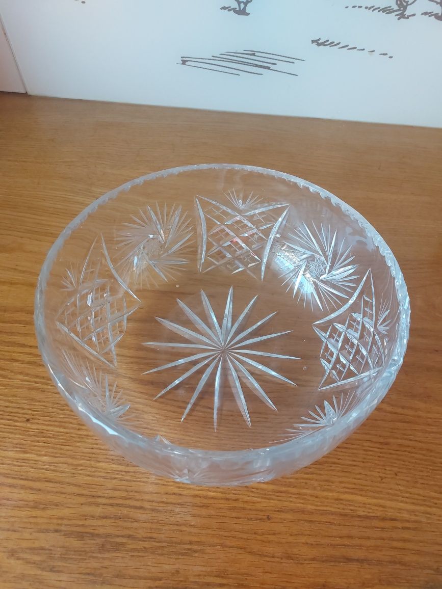Duża miska z kryształu