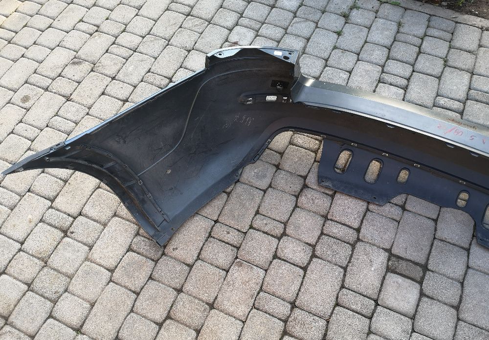 Бампер Skoda Octavia A5 Scout Скаут 1Z9807421D