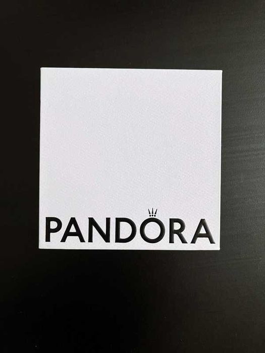 Białe pudełko Pandora – Idealny Prezent na Święta!
