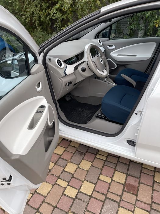 Renault Zoe 22кВт