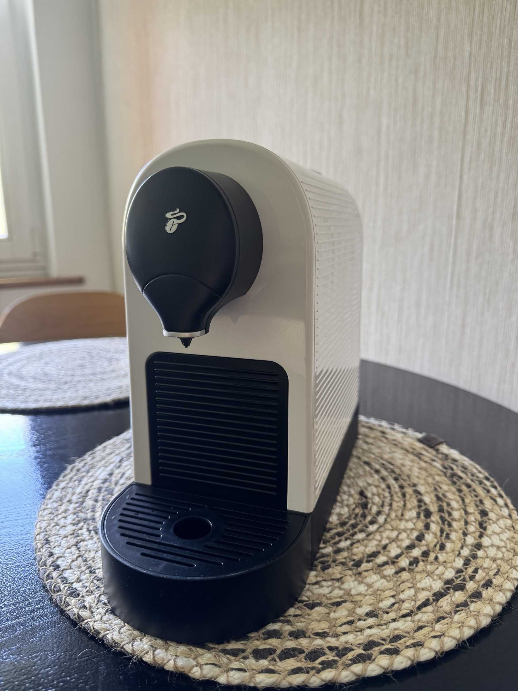Tchibo Cafissimo Pure Plus Biały