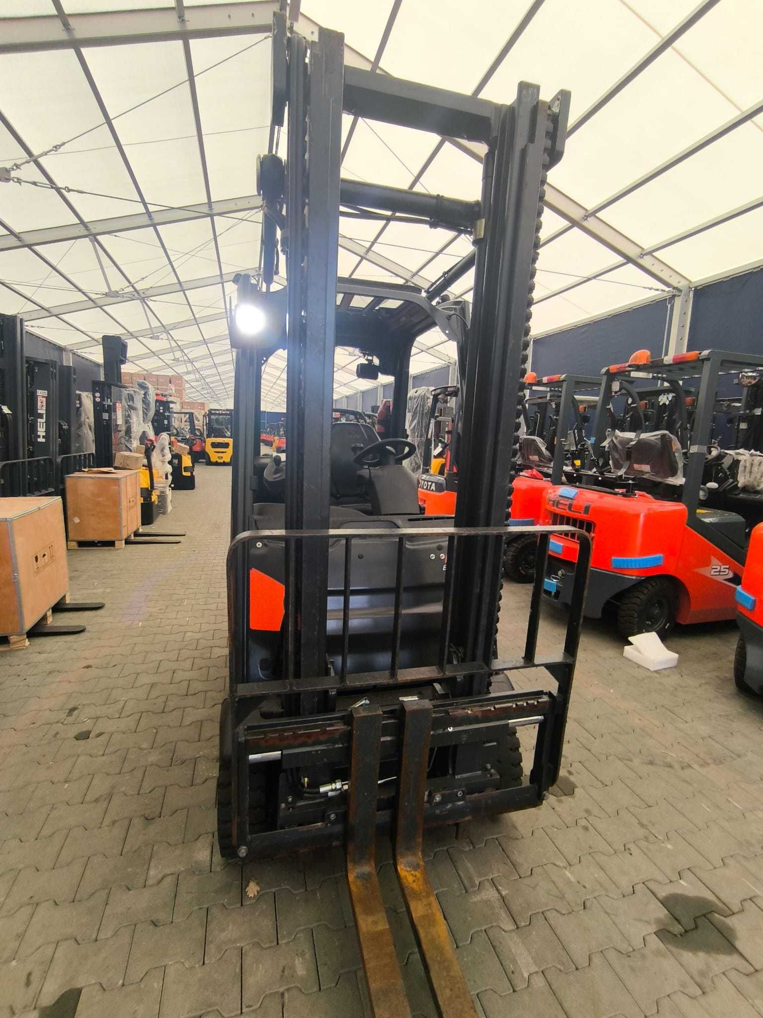 Wózek widłowy LINDE H16T-01 1600kg 3 sekcje UDT 3700mm 5285 MTG 2018r