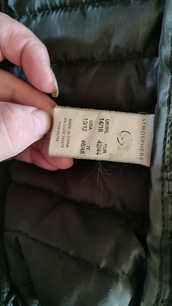 Wiosenna kurtka wiatrówka pikowana bez kaptura rozmiar L