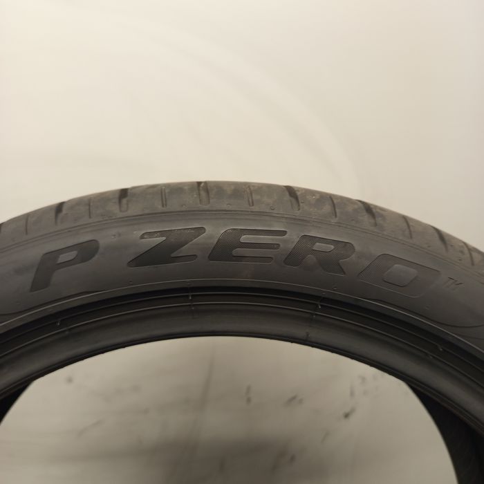 245/40R19 Pirelli Pzero