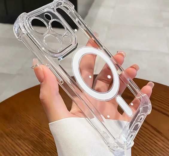 Продам чохол на iPhone 13 Pro Max