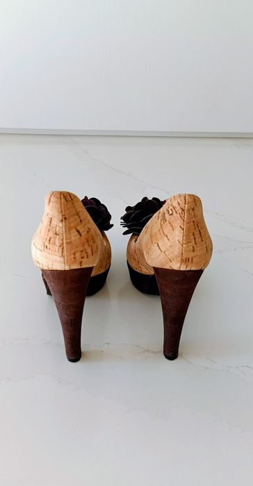 Sapatos de salto alto compensado, em cortiça, 35, made in Portugal