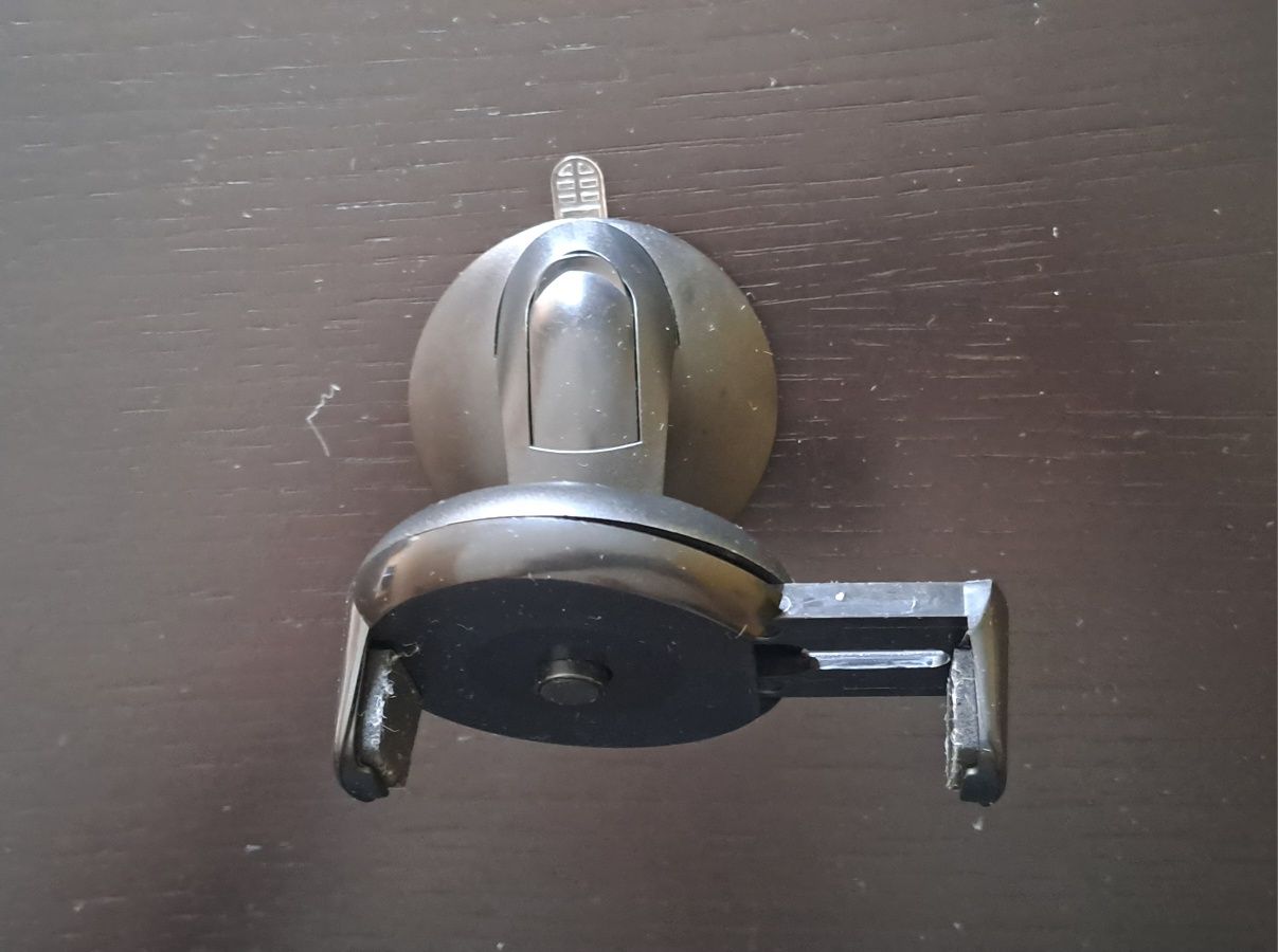 Suporte Universal para telemóvel