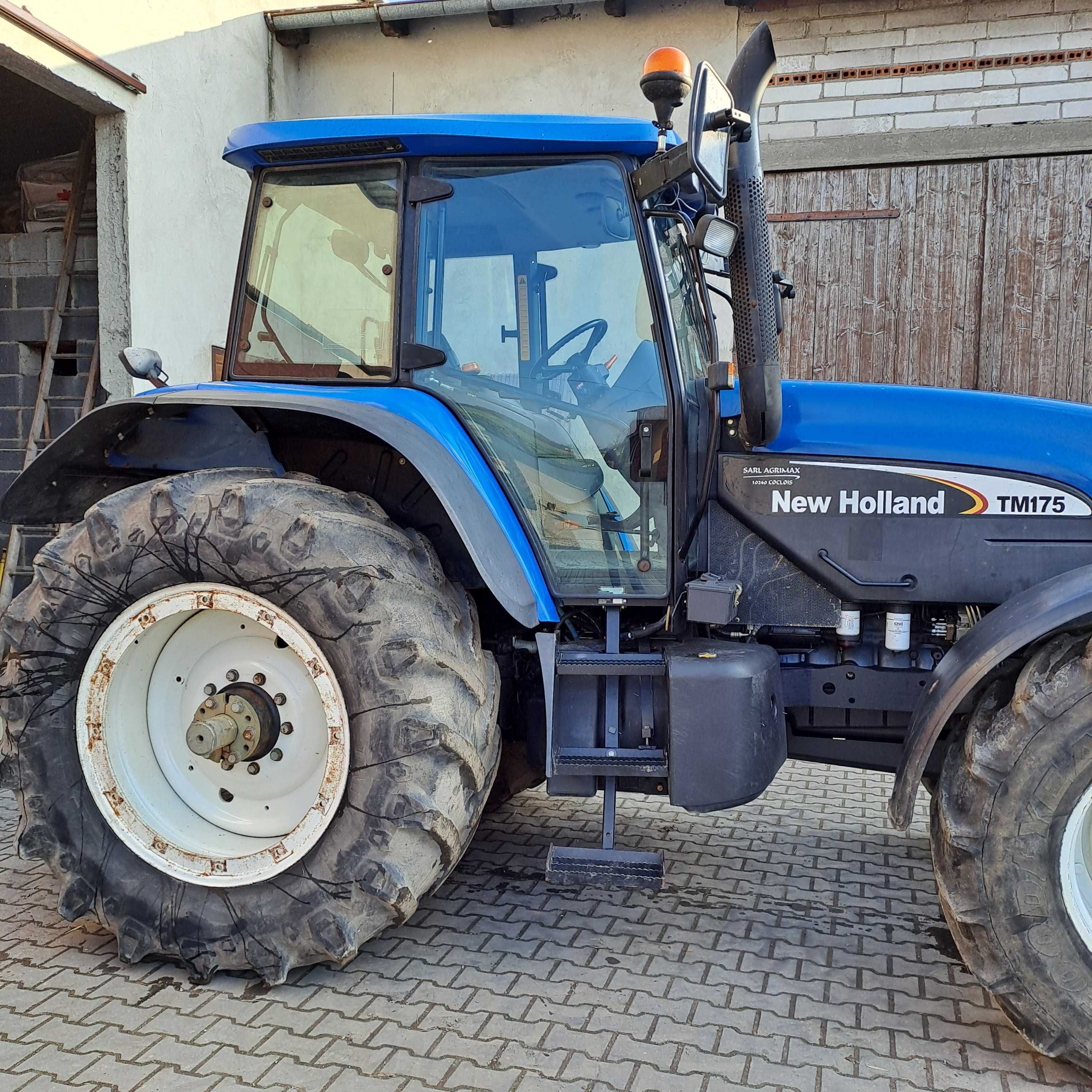 New Holland TM 175