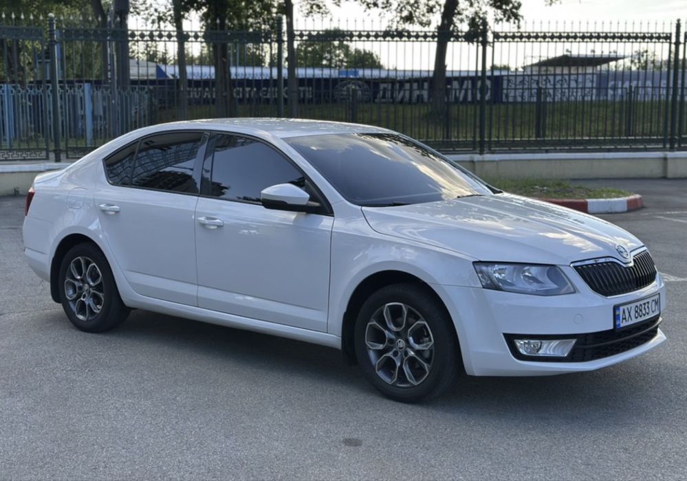 Skoda Octavia A7 Офіційна
