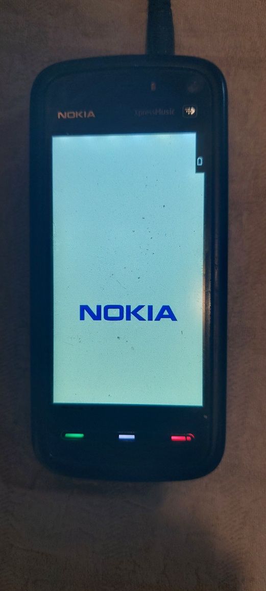 Nokia 5800 expres musik