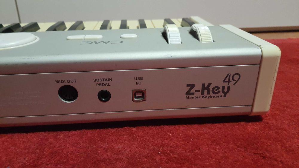 Klawiatura sterująca MIDI CME Z-Key 49 masywna