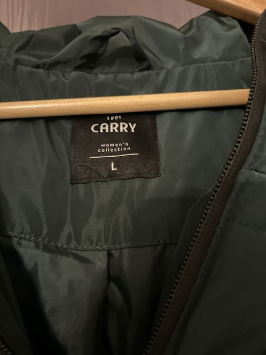 Zimowa kurtka damska rozmiar L firmy Carry, wypada bardziej na XL