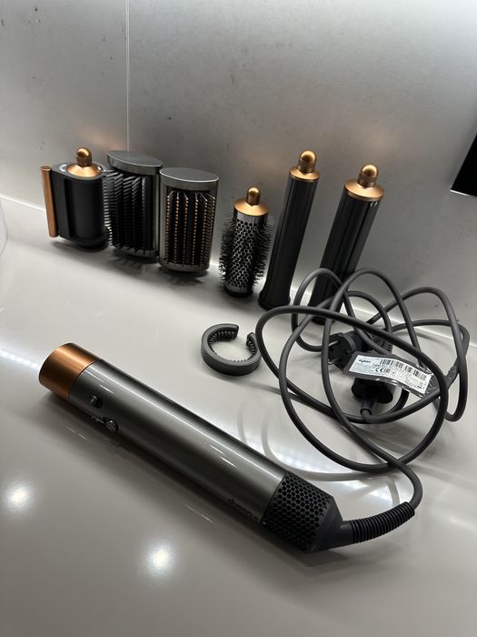 Dyson Airwrap - níquel