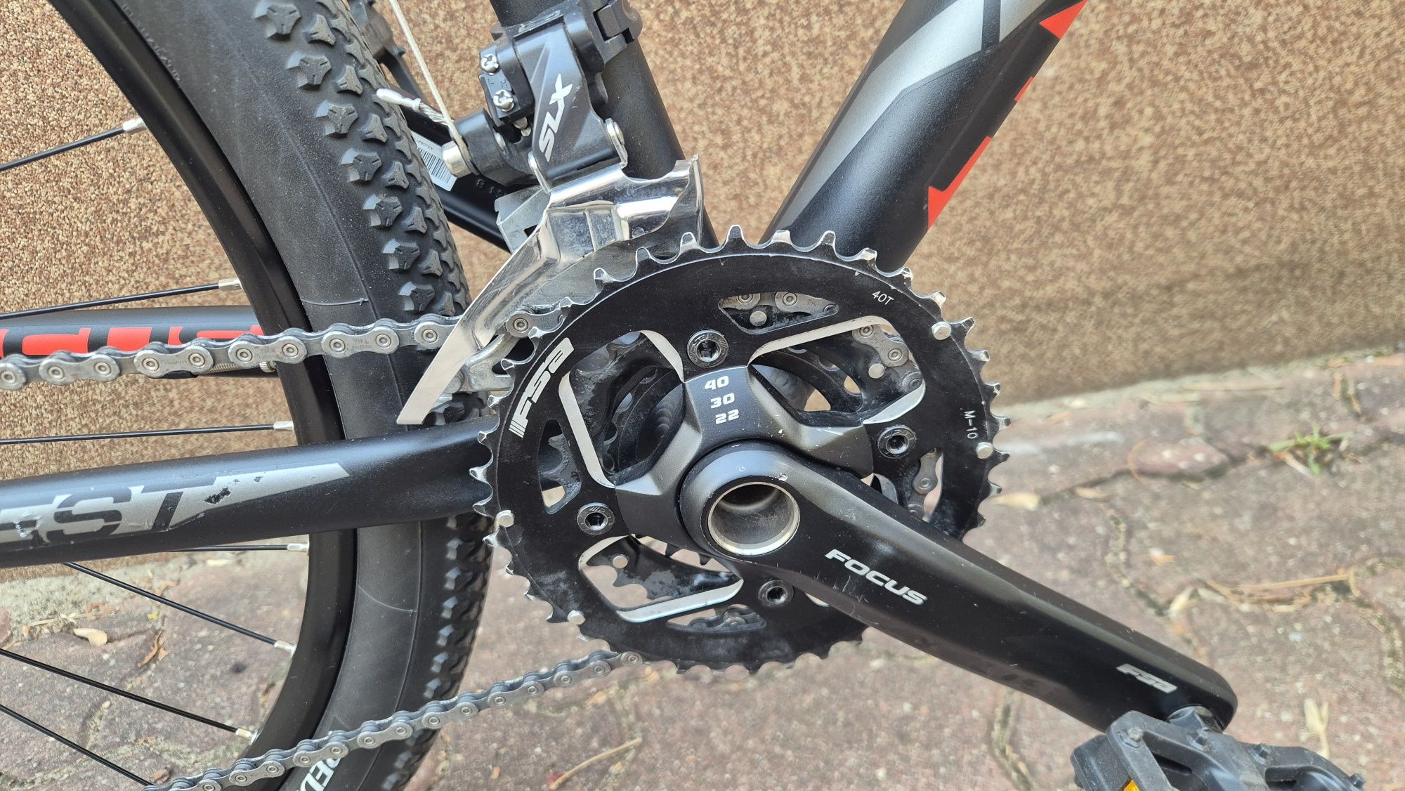 Rower Mtb Focus Black Forest 27.5 Fox Deore XT