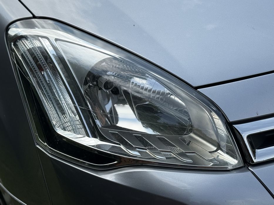 Reflektor prawy Berlingo