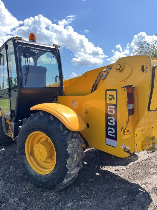 Телескопічний навантажувач JCB 532-120