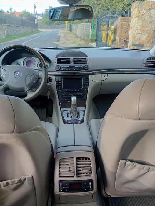 Mercedes w211 E320 4matic + Airmatic benzyna