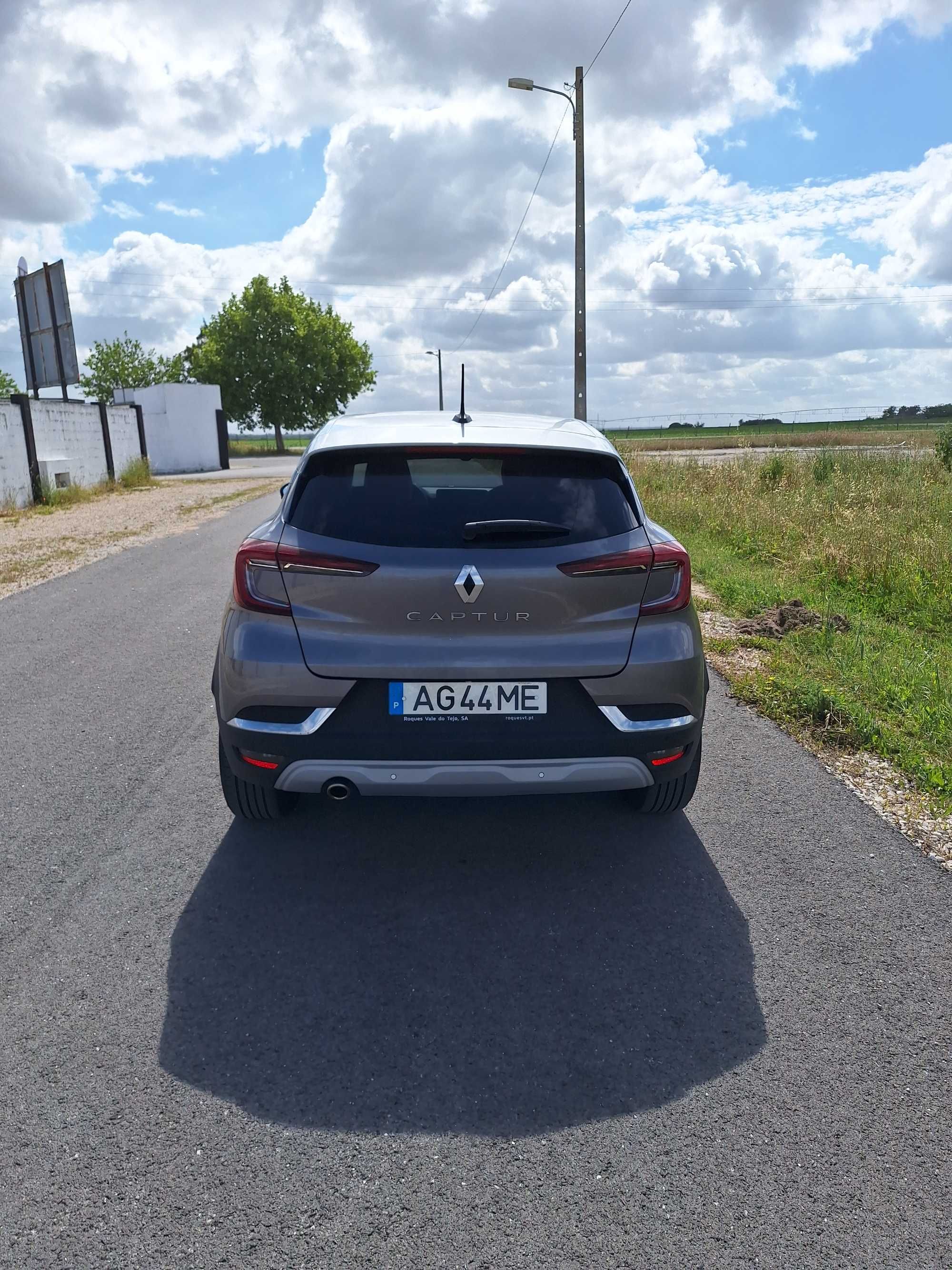 Renault Captur 1.3 Intense 140cv EDC