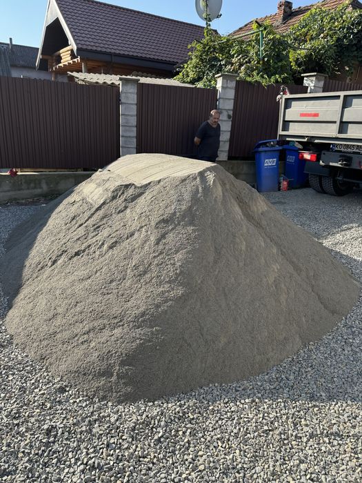 Пісок,щебень,отсев,вивіз смття.доставка,вантажні перевезення