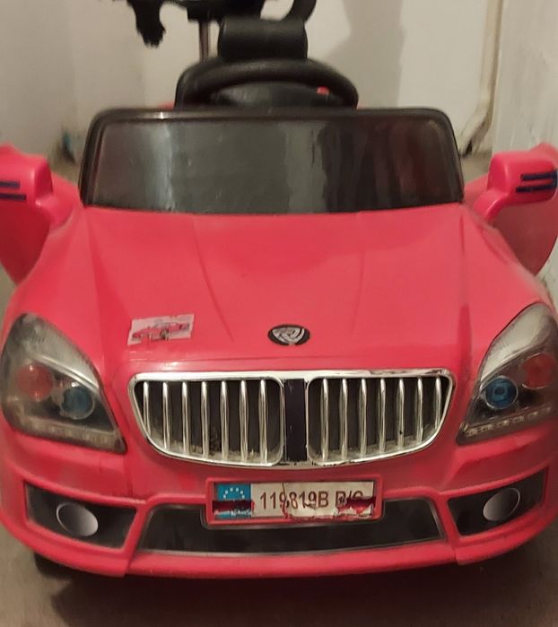 Samochód elektryczny dla dziecka na pilota