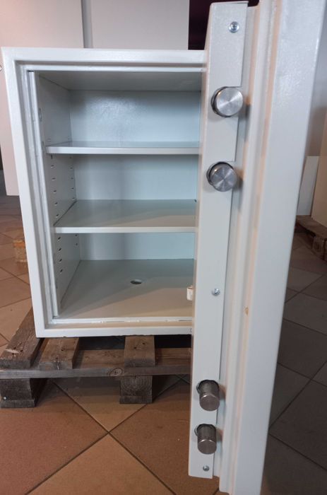 Sejf kasa pancerna Konsmetal, III klasa odporności na włamanie