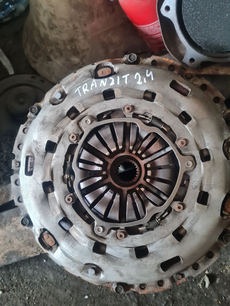 Sprzęgło dwumasa silnika 2,4 Ford Transit