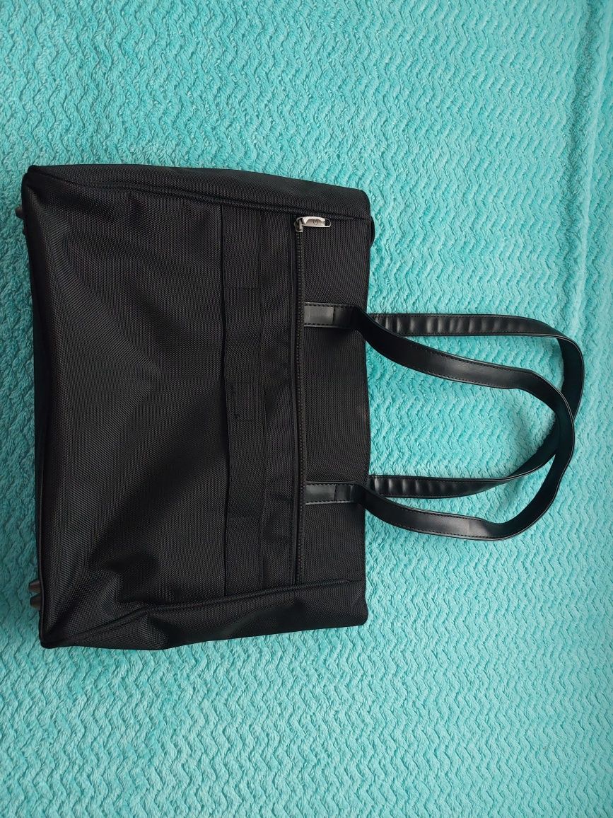 Torba na laptopa