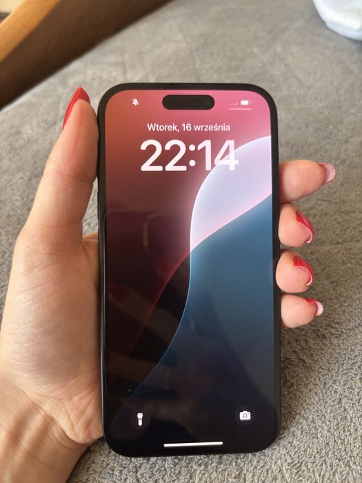 Iphone 16 na części