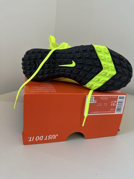 Nike Vapoor 16 FT Air Zoom