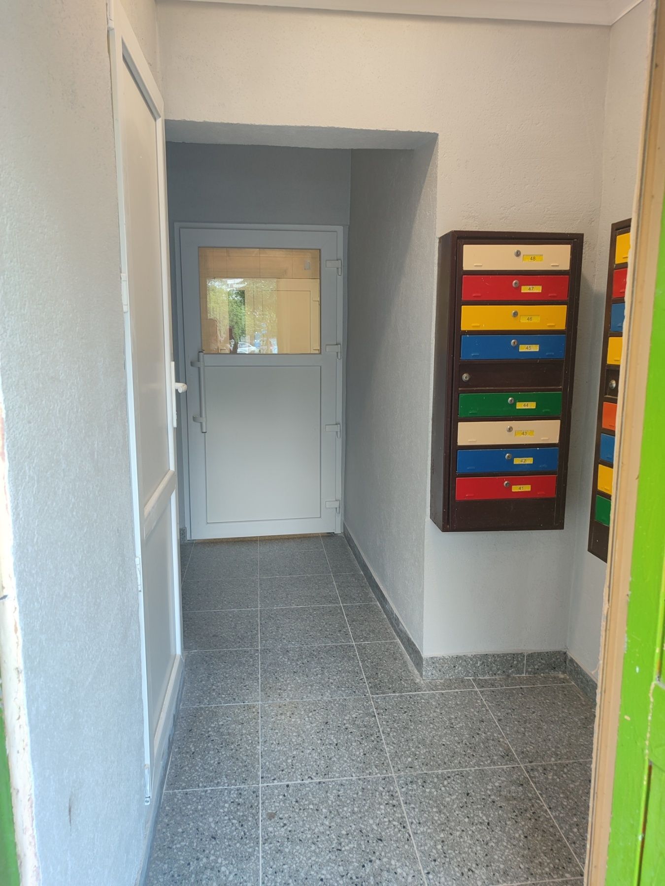 Без%. ПОЗНЯКИ. Продаж 3-ї квартири. 76,5 кв.м. Вул. Анни Ахматової 19.