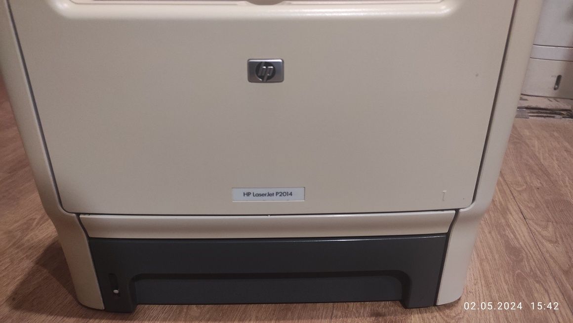 Продам лазерный принтер HP 2014 рабочий