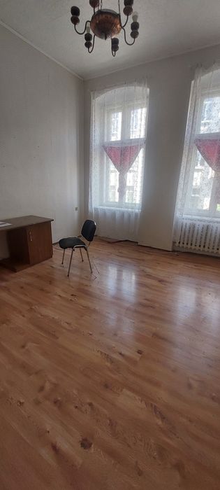Mieszkanie 3 pokojowe z ogrzewaniem- prywatna kamienica