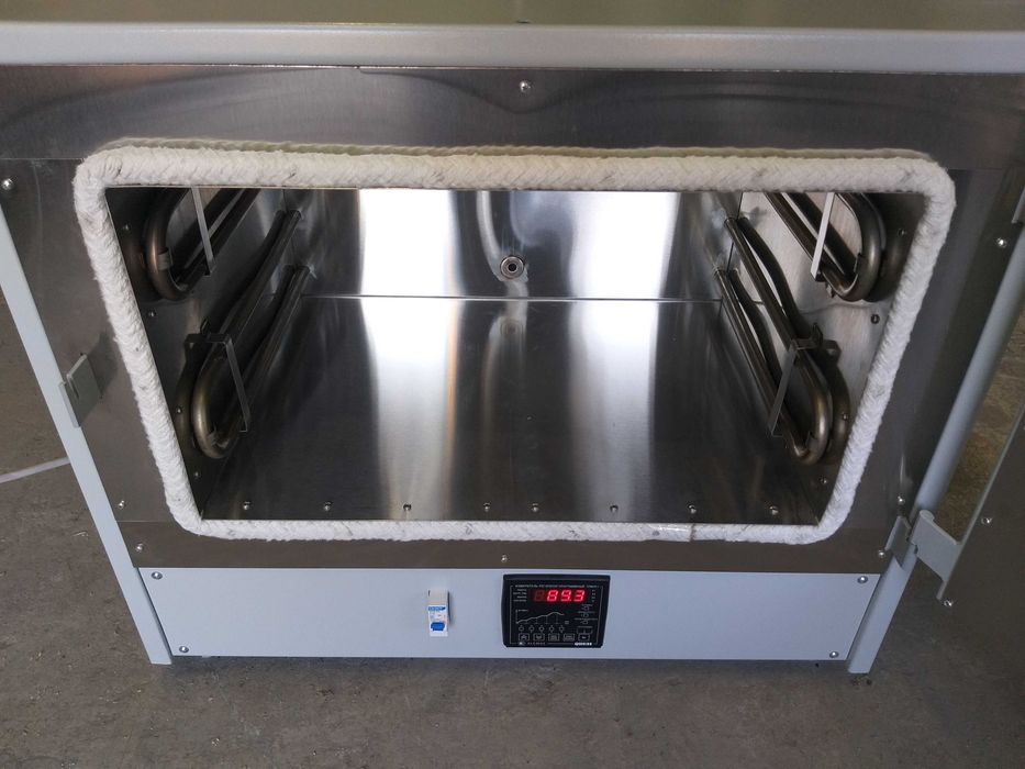 Лабораторне/термічне обладнання, муфельні печі/сушильні шафи